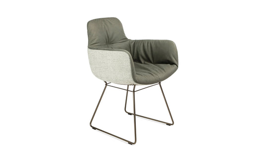 Freifrau - Leya High Armlehnstuhl - sarto Tailored Interiors Group