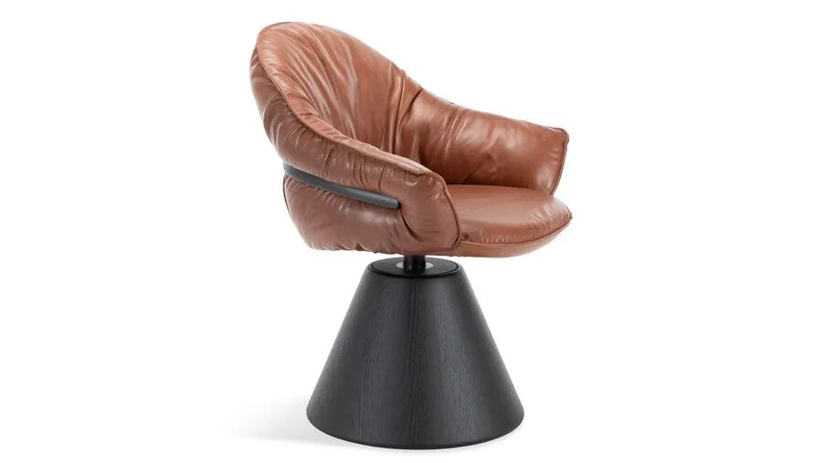 Freifrau - Marie Stuhl - sarto Tailored Interiors