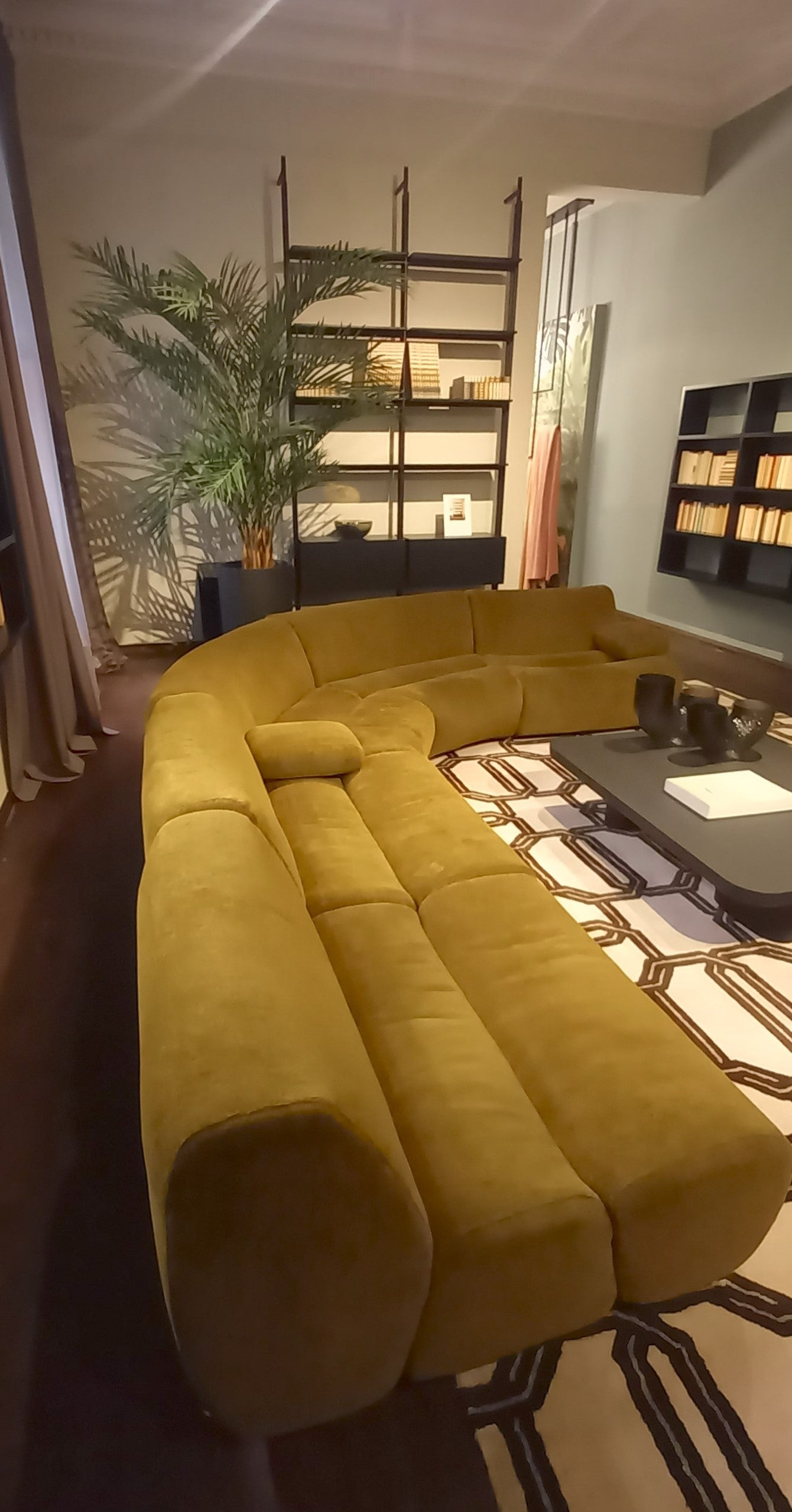 Poliform Ernest sofa combination