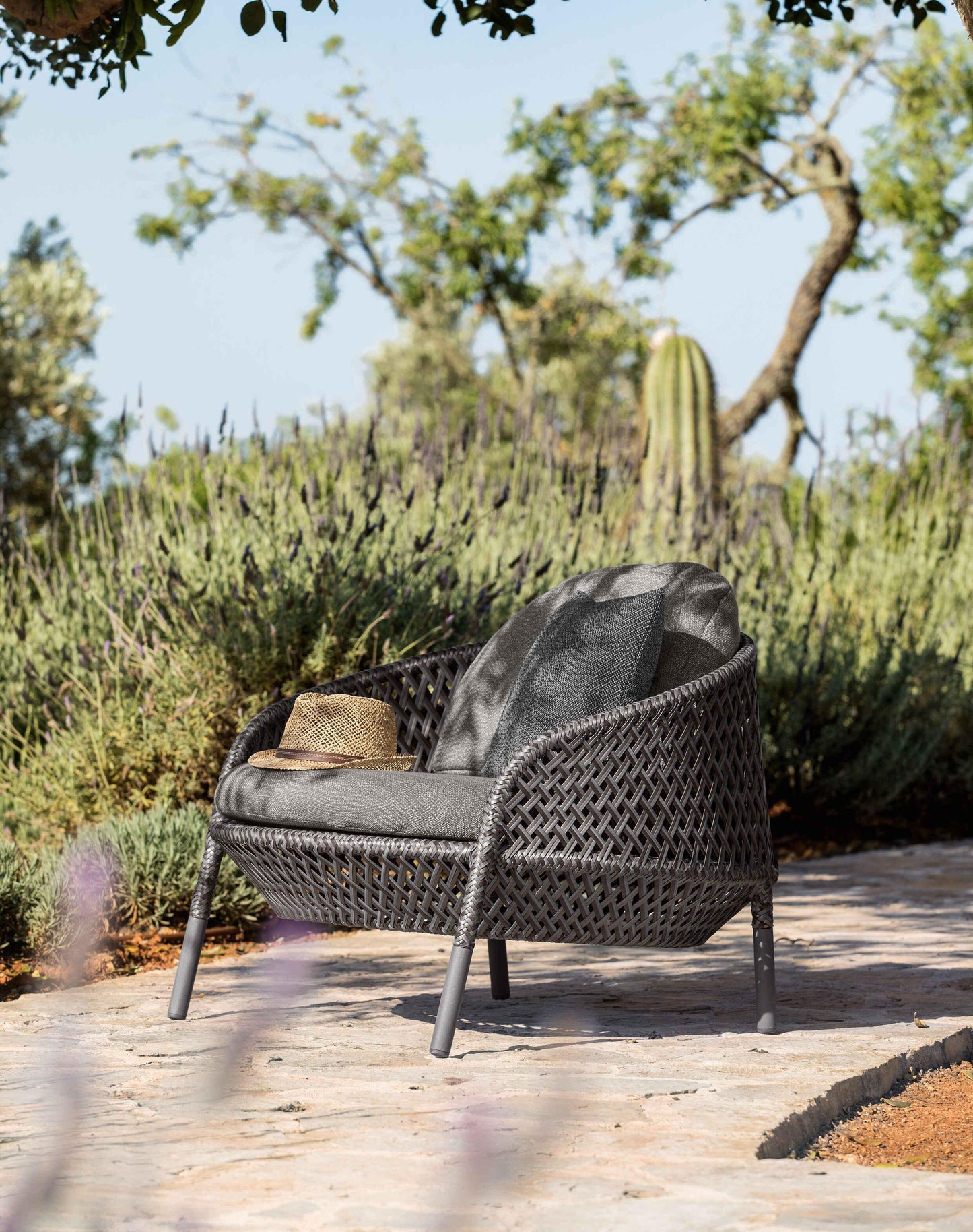 Dedon - Ahnda Outdoor Lounge Sessel | Mit Sitzkissen - Gartensessel - Sarto Group
