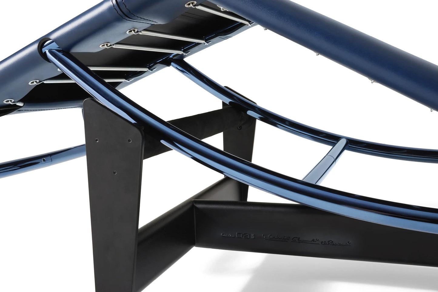 Cassina - 4 Chaise longue à réglage continu 60 - Chaiselonguen - Sarto Group