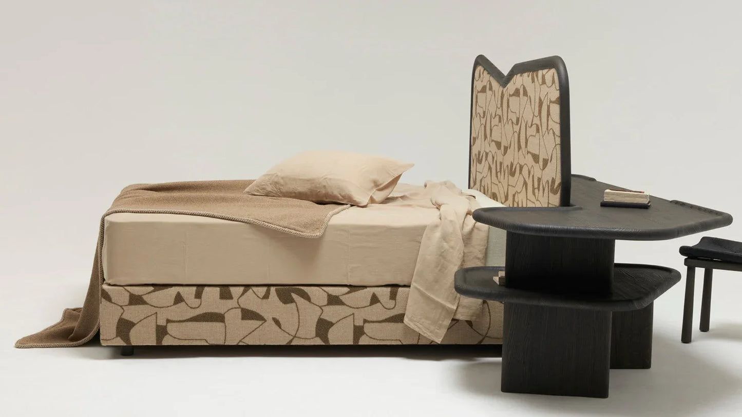 Delcourt Collection - IBO Bett - sarto Tailored Interiors Group