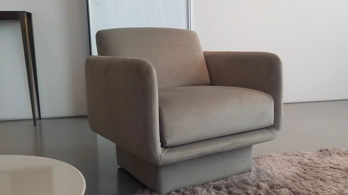Gallotti&Radice - Gallotti&Radice Lilas Sessel - Sessel - Sarto Group