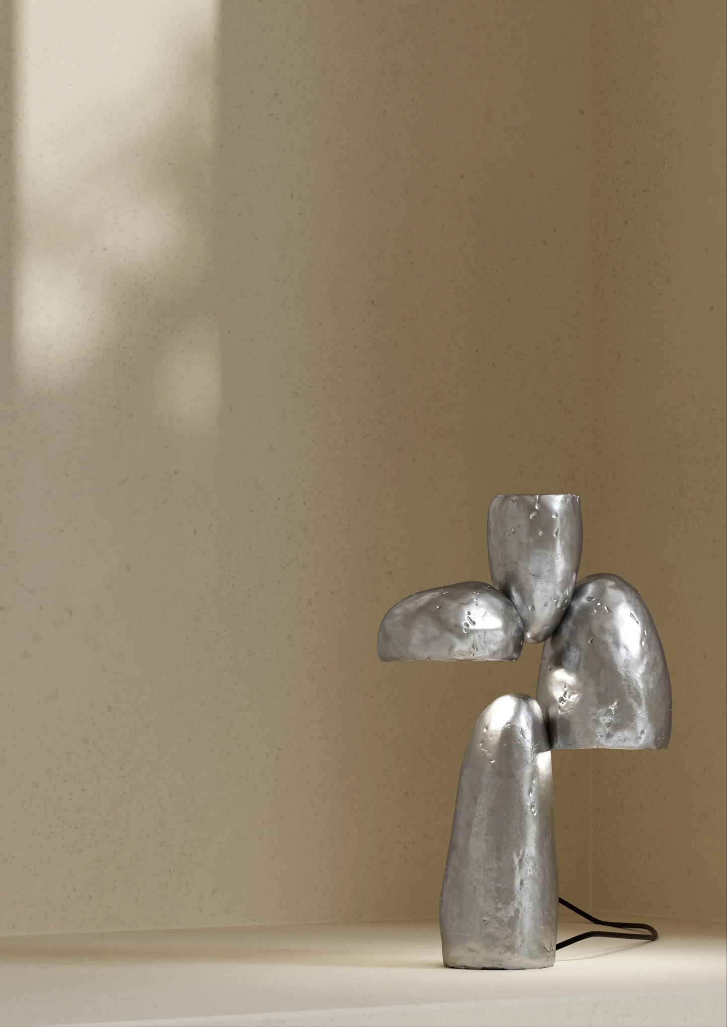 Giopato & Coombes - Scarabei Tischleuchte - sarto Group