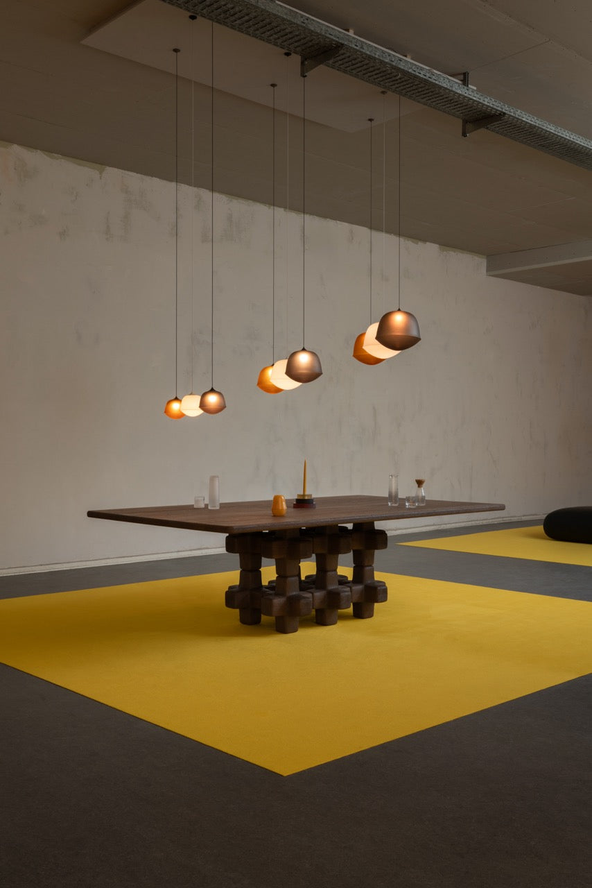 Contour pendant light