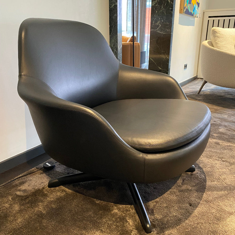 Minotti Sendai Sessel