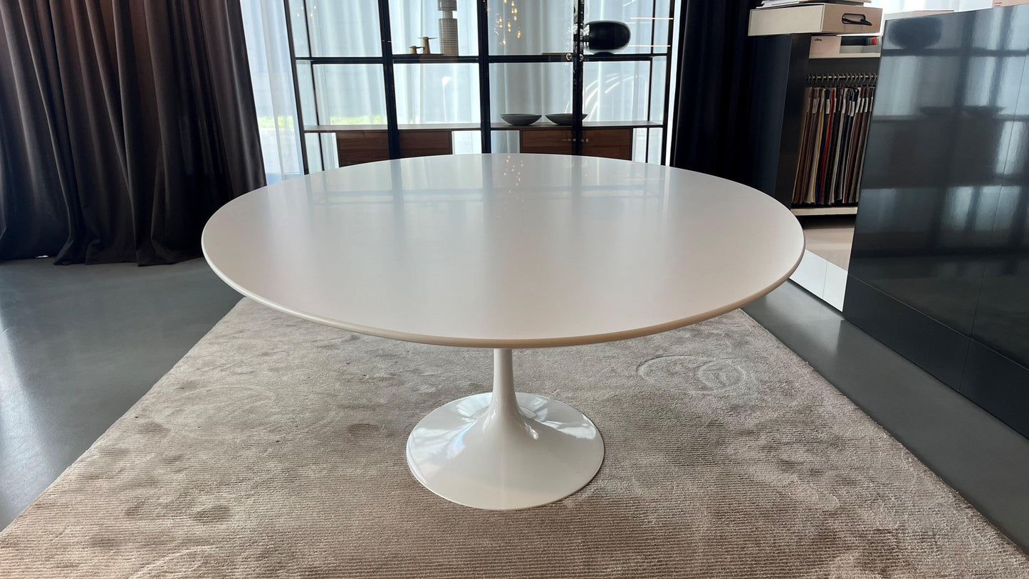 Knoll International - Knoll International Saarinen Esstisch Oval - Esstische - Sarto Group