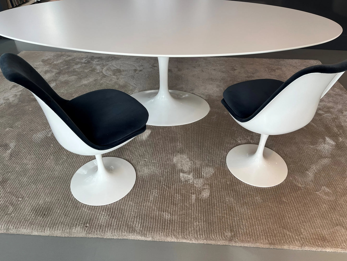 Knoll International - Knoll International Saarinen Stuhl - Stühle - Sarto Group