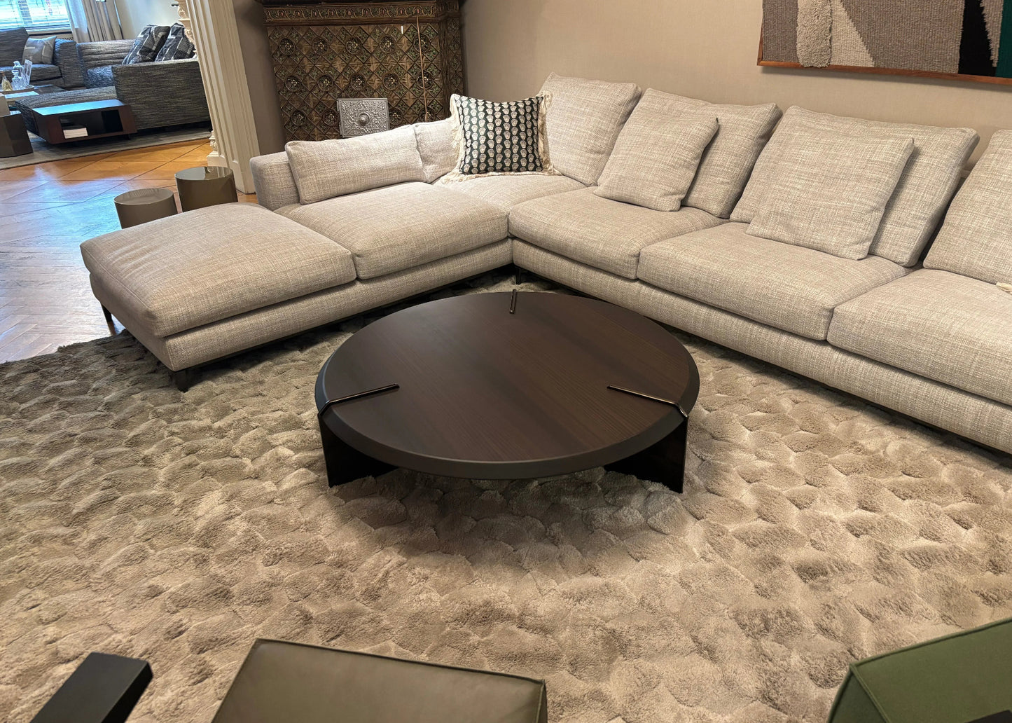 Minotti - Keel Couchtisch - sarto Tailored Interiors Group