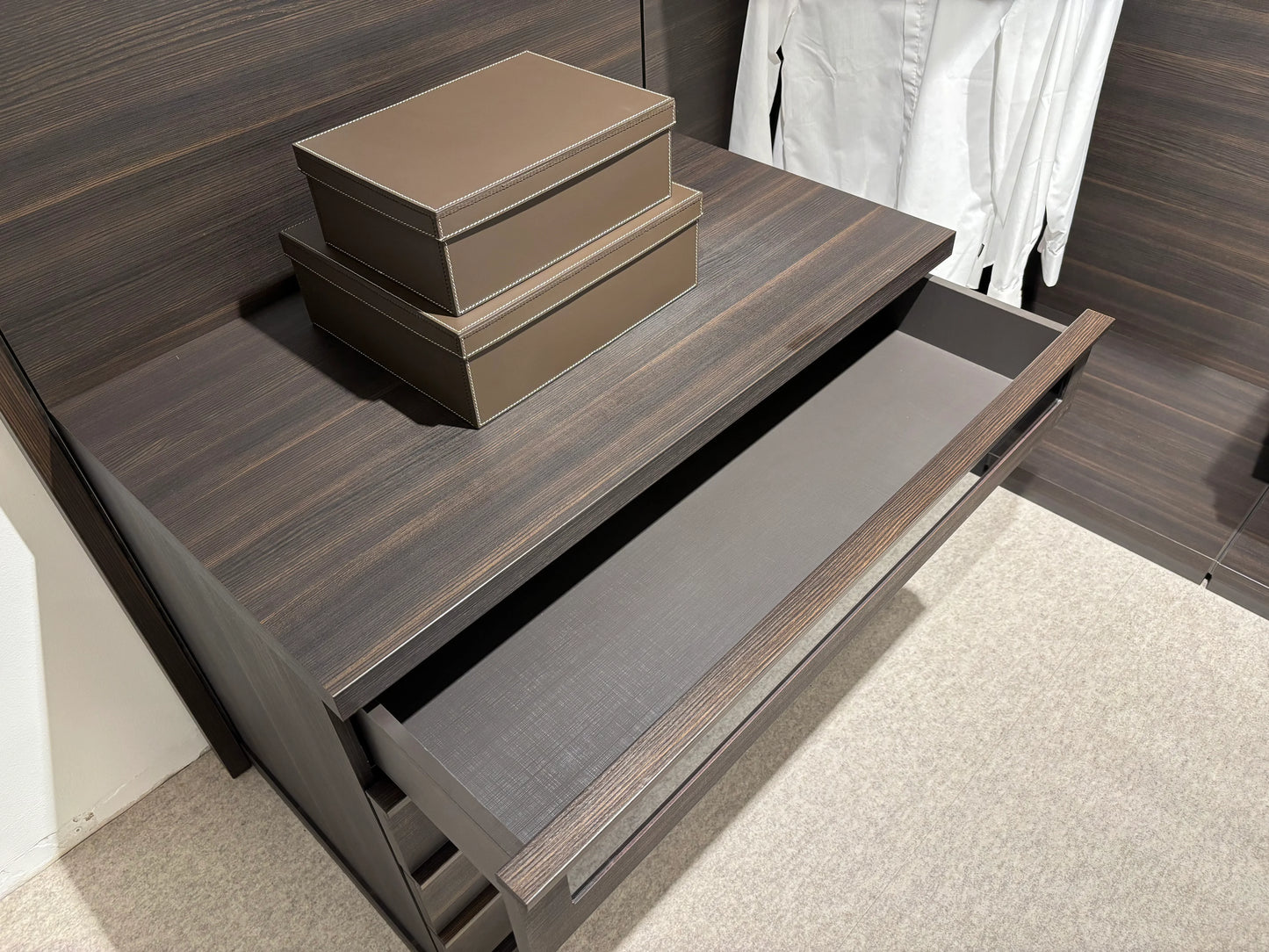 Poliform - Poliform Ubik offene Ankleide - Schränke - Sarto Group