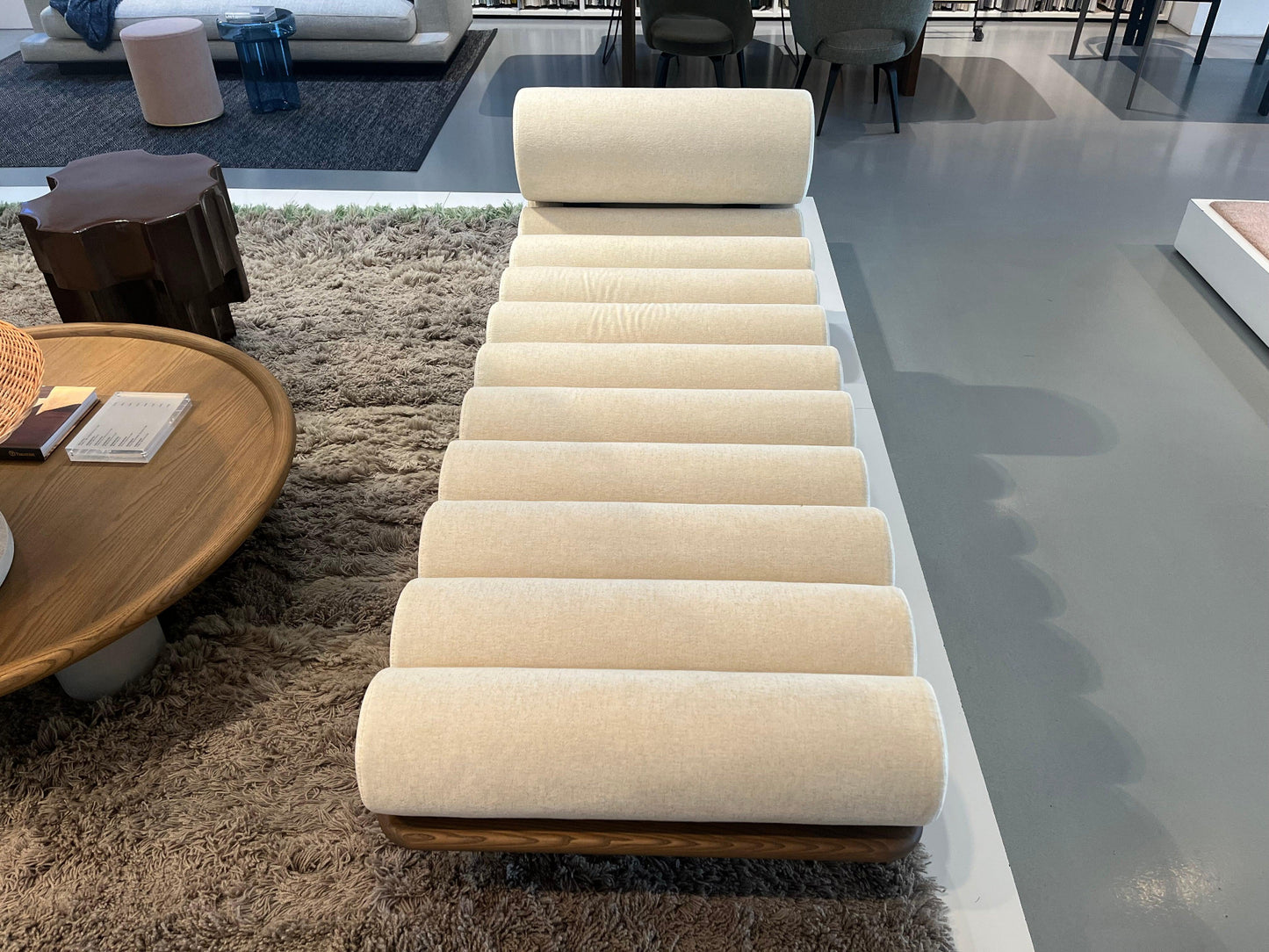 Tacchini - Five To Nine Daybed - sarto Tailored Interiors Group