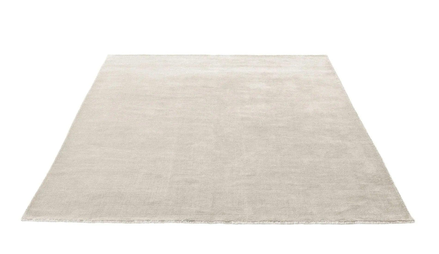 &Tradition - &tradition The Moor Teppich | AP5 + AP7 | Taubeige - Teppiche - Sarto Group
