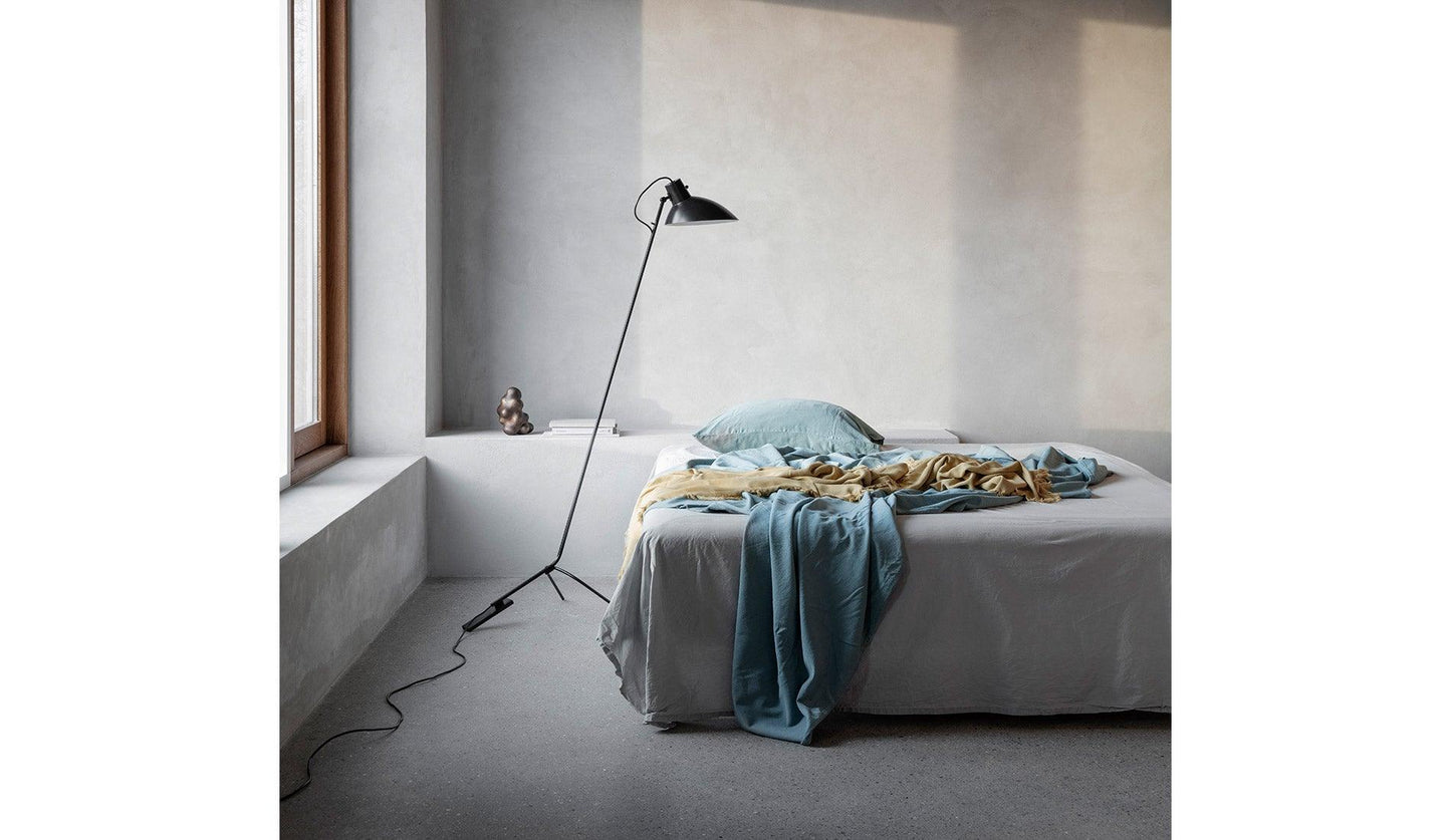Astep - Astep VV Cinquanta Floor Stehleuchte | Fuß Schwarz - Stehleuchten - Sarto Group