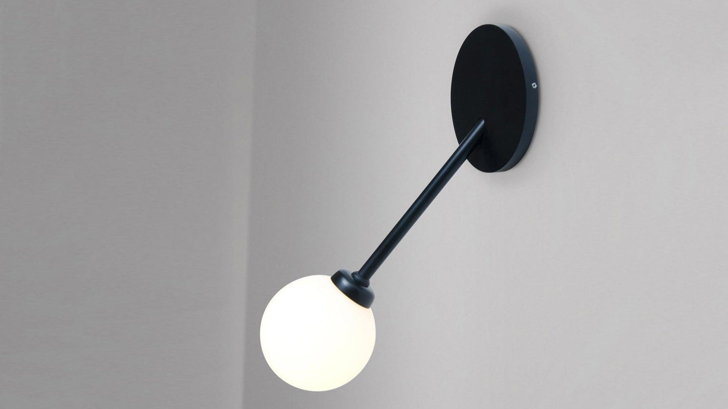 Atelier Areti - Atelier Areti Row Wandleuchte - Schwarz - sarto Group