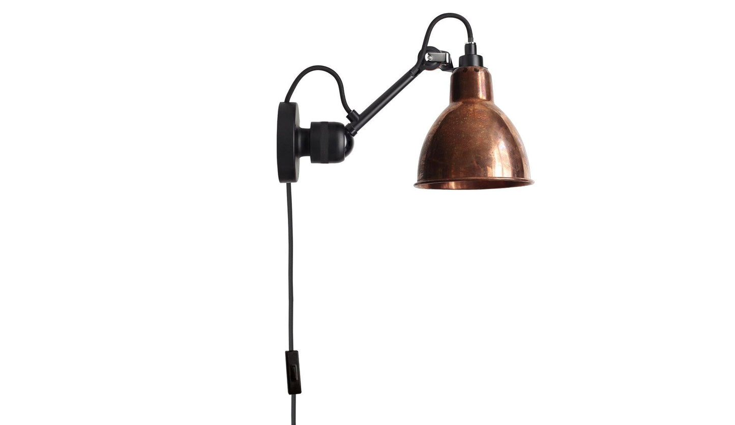 DCW éditions Paris - DCW Lampe Gras N°304 CA Wandleuchte (mit Kabel und Stecker) - Wandleuchten - Sarto Group