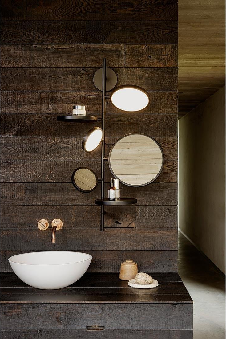 DCW éditions Paris - DCW Tell Me Stories Badezimmerleuchte mit Kosmetikspiegeln - sarto Group