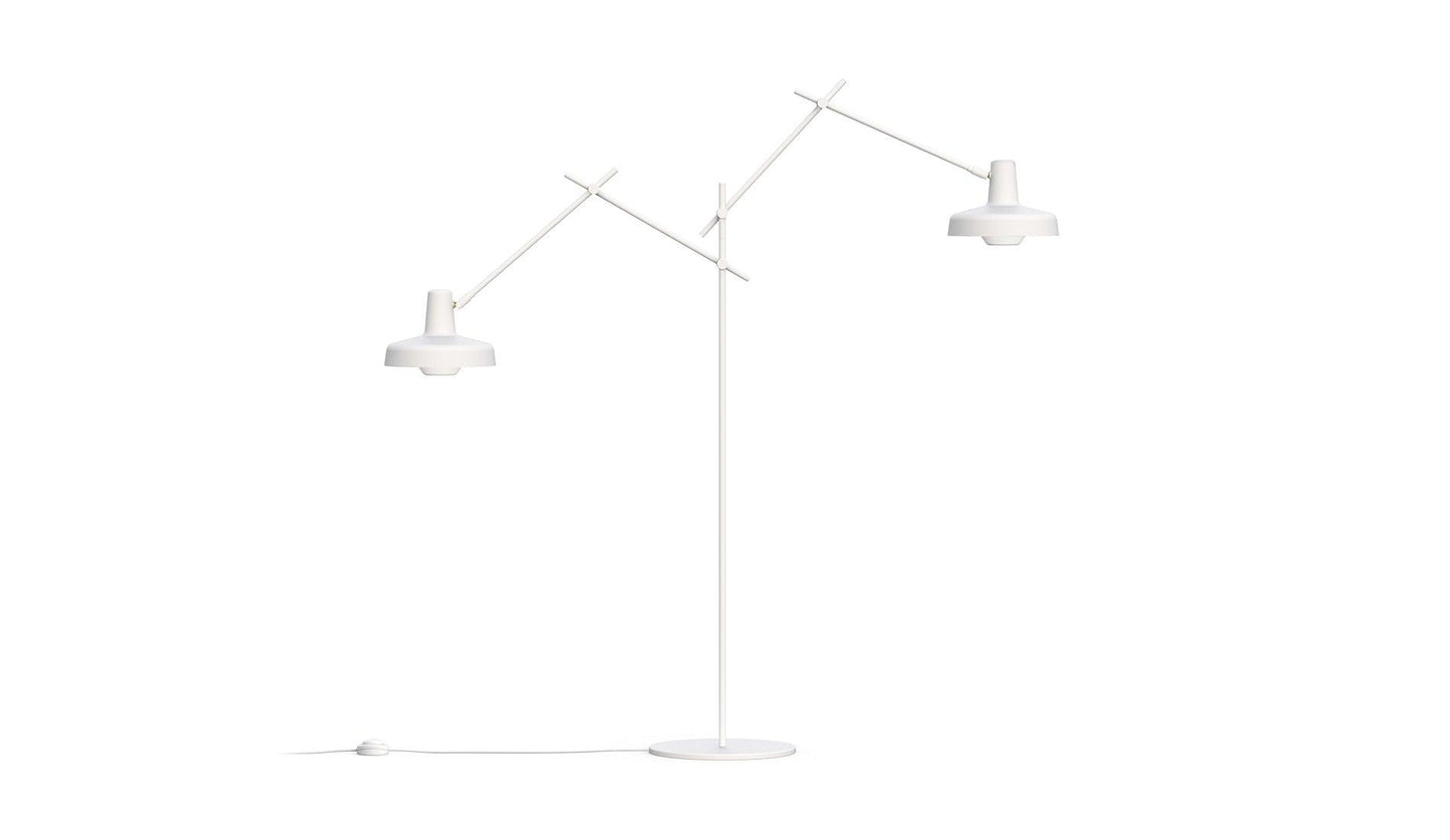 GRUPA - GRUPA Arigato AR-F2 Stehleuchte - Stehleuchten - Sarto Group
