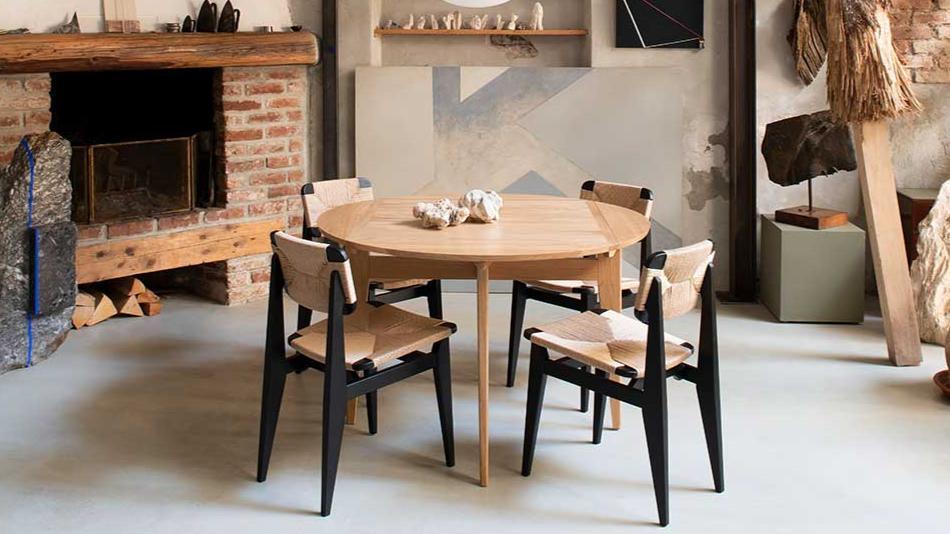 GUBI - GUBI C-Chair Dining Stuhl | Eiche schwarz - Stühle - Sarto Group