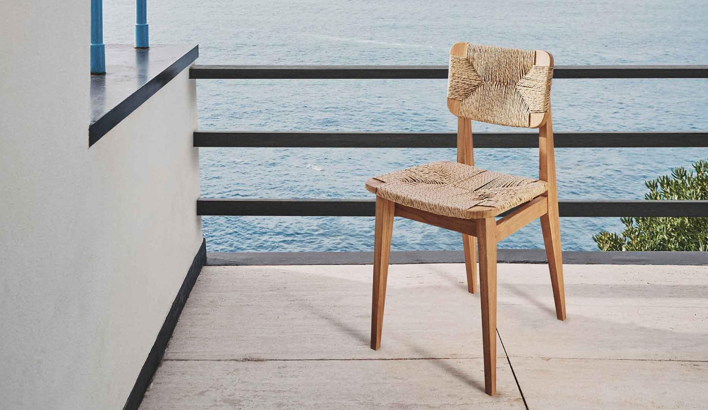 GUBI - GUBI C-Chair Outdoor Stuhl | Natur Teak - Gartenstühle - Sarto Group