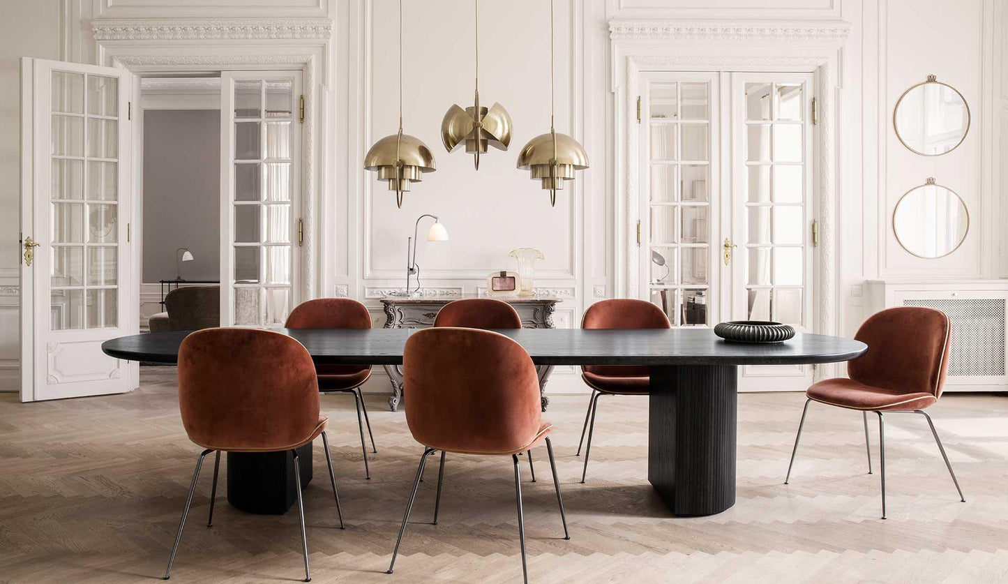 GUBI - GUBI Moon Esstisch | Oval - Esstische - Sarto Group