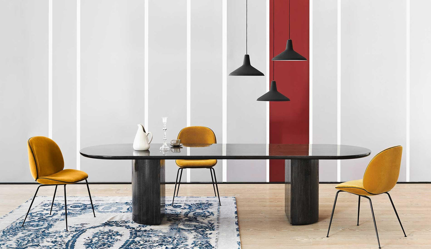 GUBI - GUBI Moon Esstisch | Oval - Esstische - Sarto Group