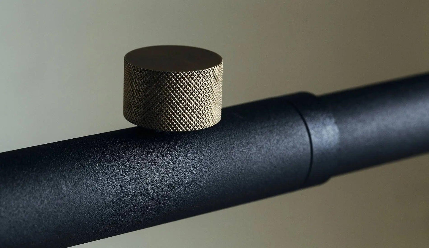 Heian Shindo - Heian Shindo Draw A Line | Zugstange - Regale - Sarto Group