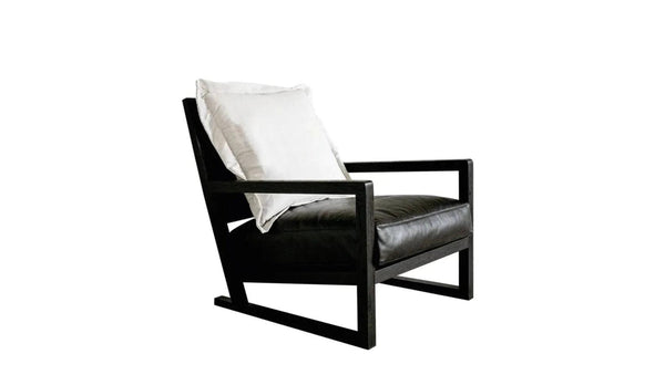 maxalto-clio-armchair-sarto-tailored-interiors-group