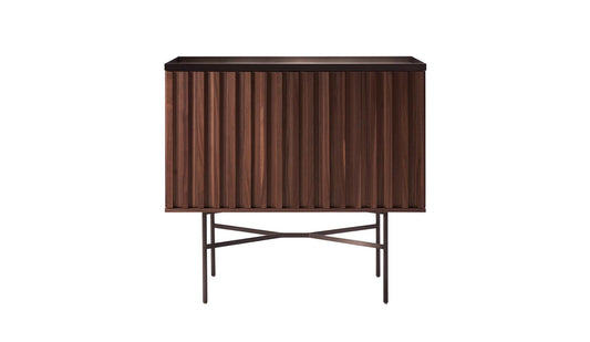 More - MORE HARRI Barschrank breit niedrig | Nussbaum - Barschränke - Sarto Group