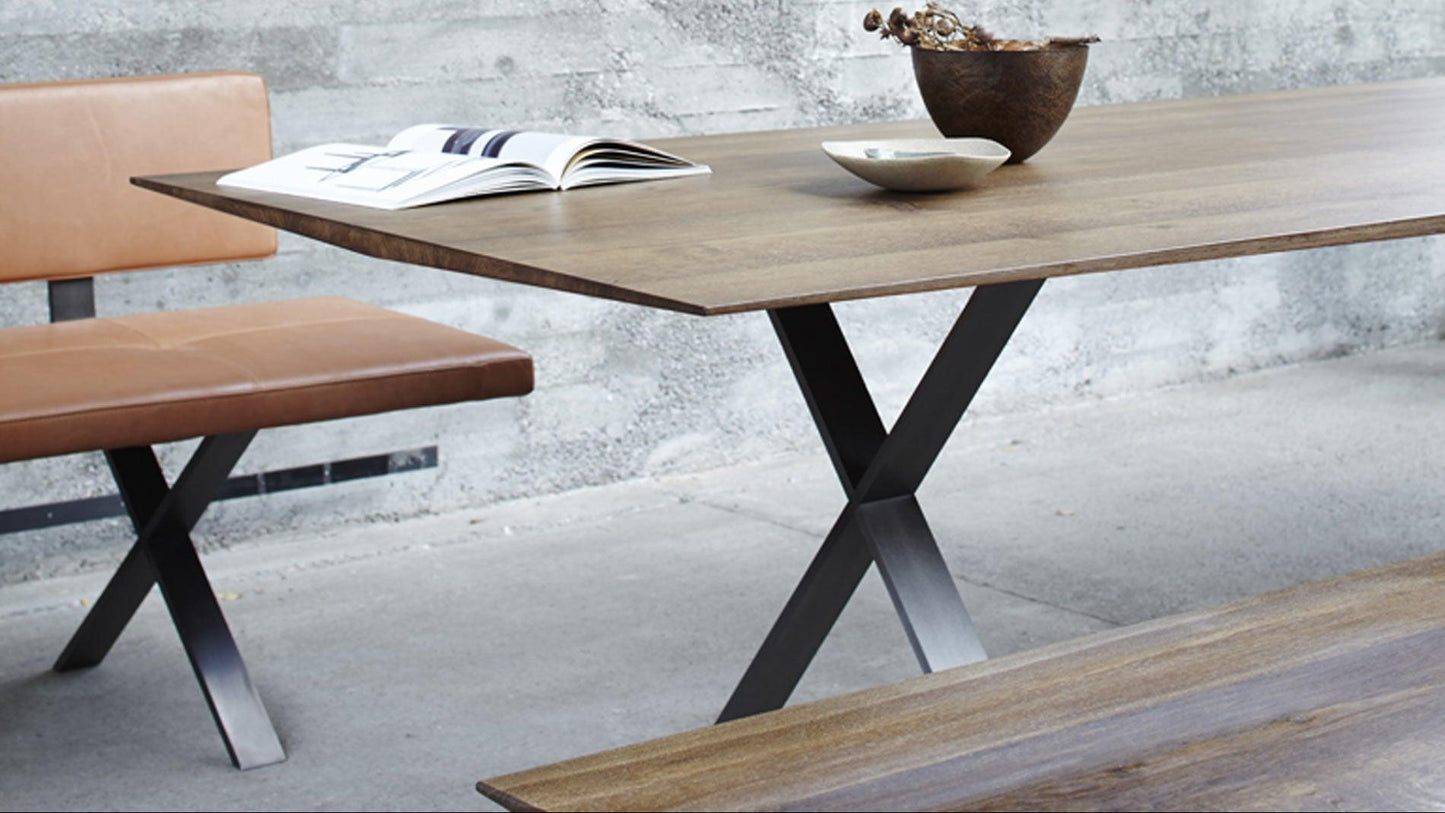 More - LAX Esstisch | Raucheiche geölt & gewachst - sarto Tailored Interiors Group