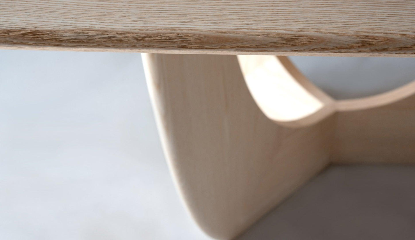 More - MORE Cala Tisch Barrel Shape | Esche Weiss - Esstische - Sarto Group