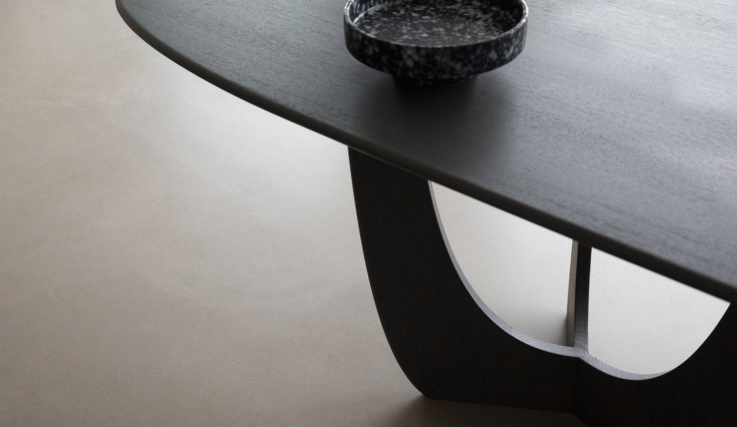 More - MORE Cala Tisch Barrel Shape | Eiche Wengefarben 2 - Esstische - Sarto Group