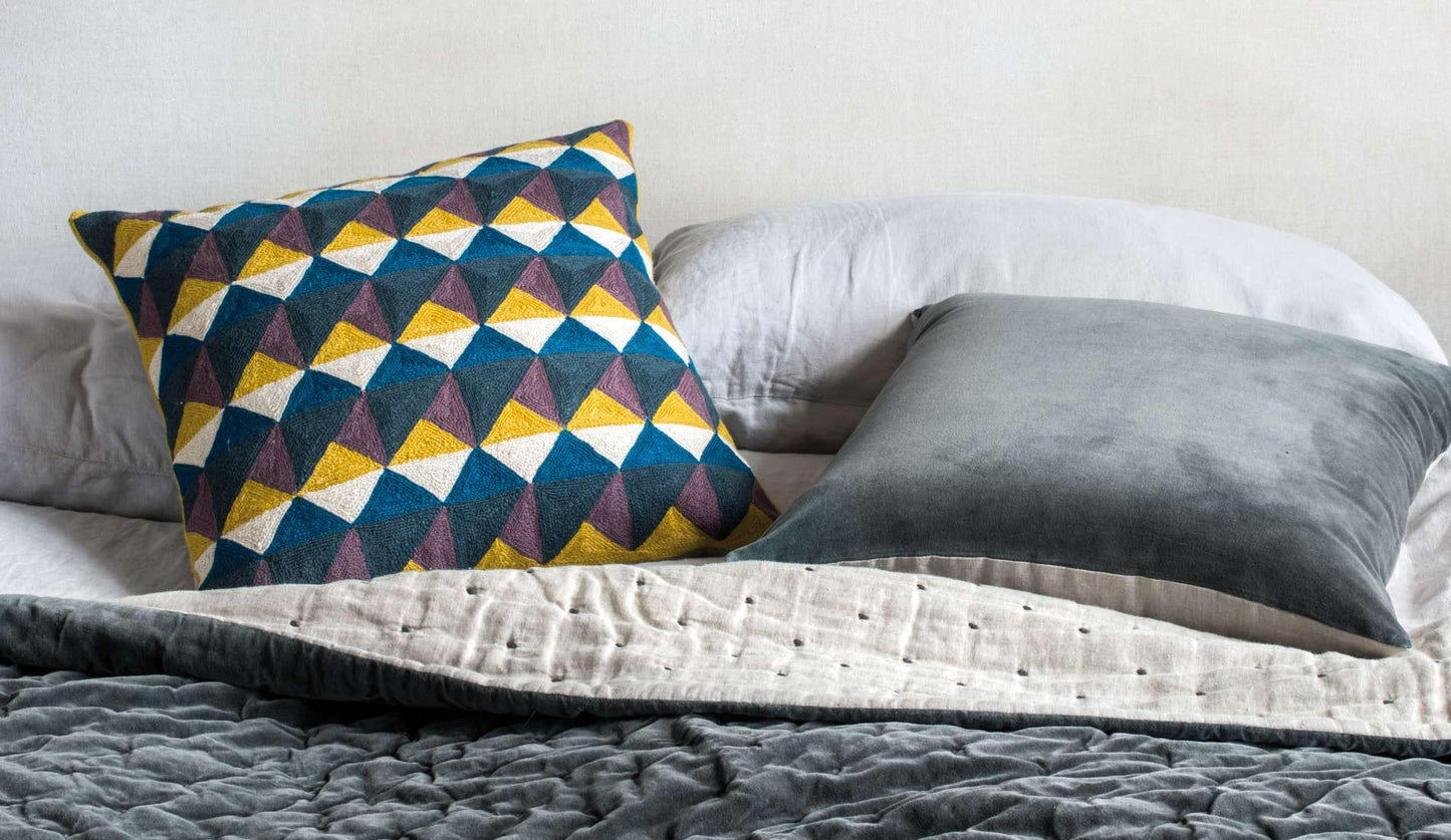 Niki Jones - Niki Jones Velvet Linen Kissen | Slate - Zierkissen - Sarto Group