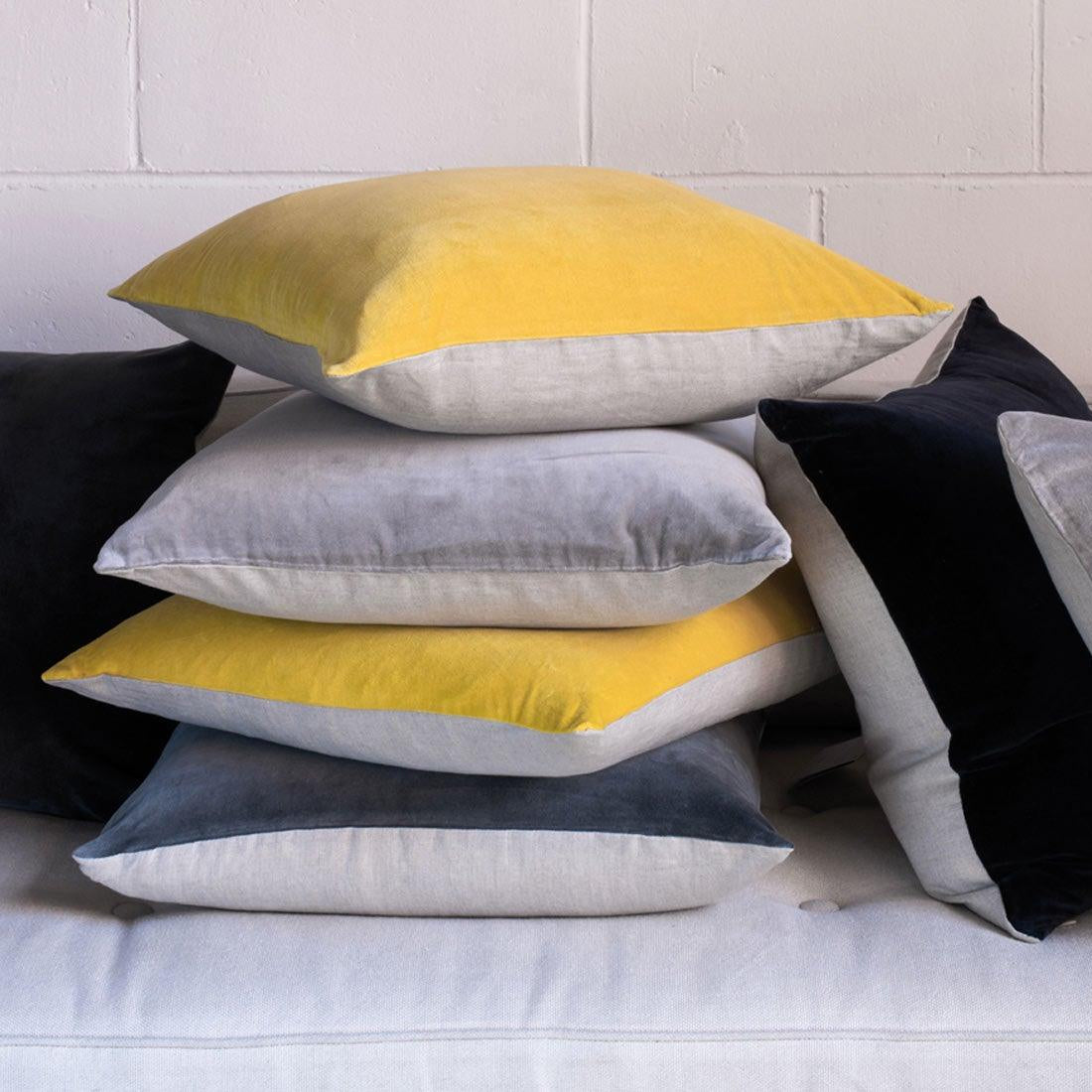 Niki Jones - Niki Jones Velvet Linen Kissen | Slate - Zierkissen - Sarto Group