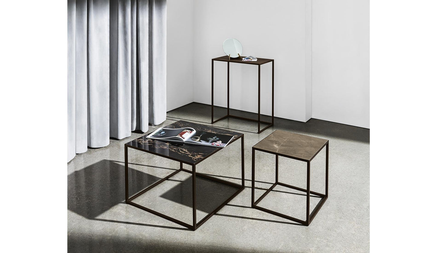 Sovet - Sovet Quadro Beistelltisch | Keramik - Beistelltische - Sarto Group