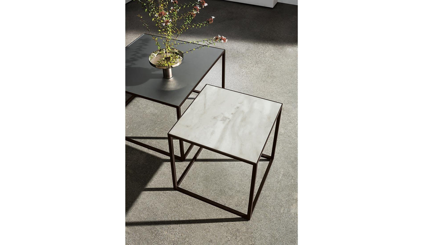 Sovet - Sovet Quadro Beistelltisch | Keramik - Beistelltische - Sarto Group