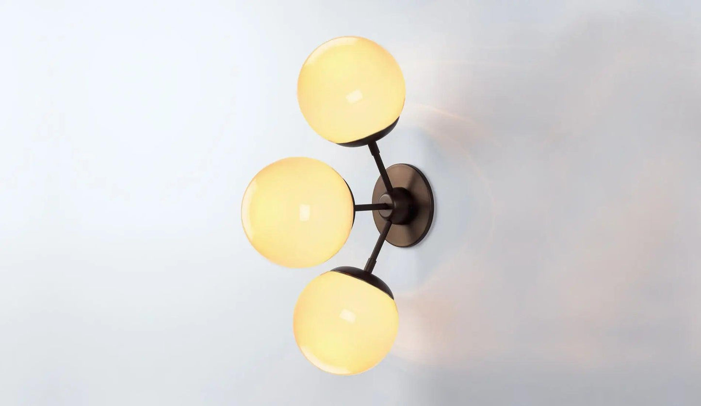 Roll & Hill Modo Sconce 3-Globes Wandleuchte - Sarto Group