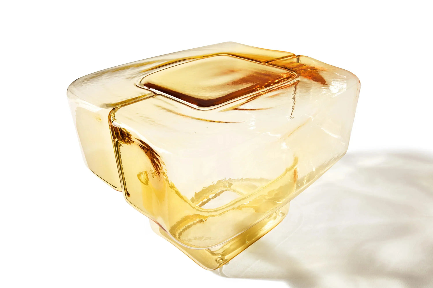 NEU CASSINA - sarto* - Tailored Interiors Group