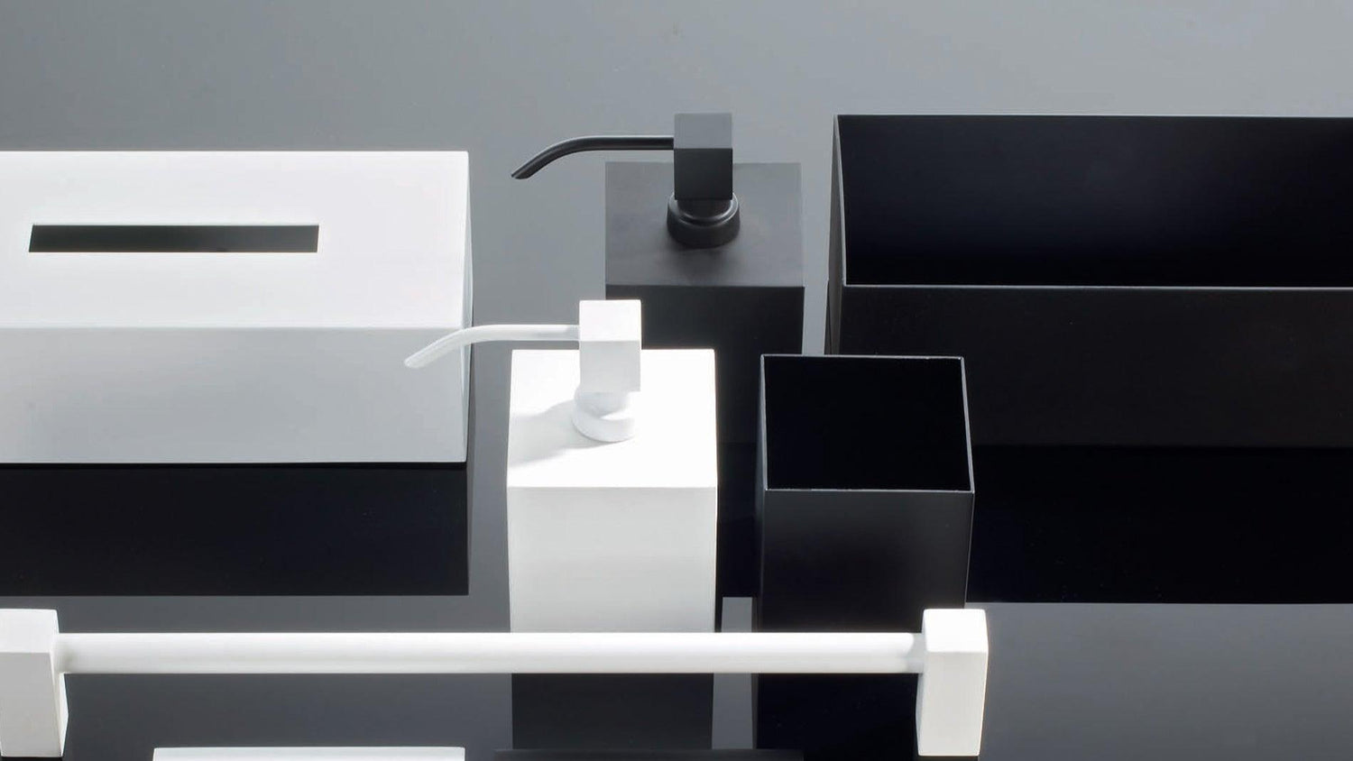 DECOR WALTHER - Sarto Group