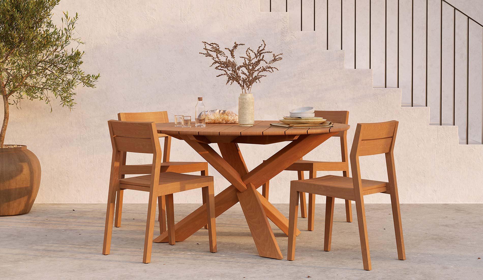 Ethnicraft - Ethnicraft Teak Circle Outdoor Esstisch - Gartentische - Sarto Group