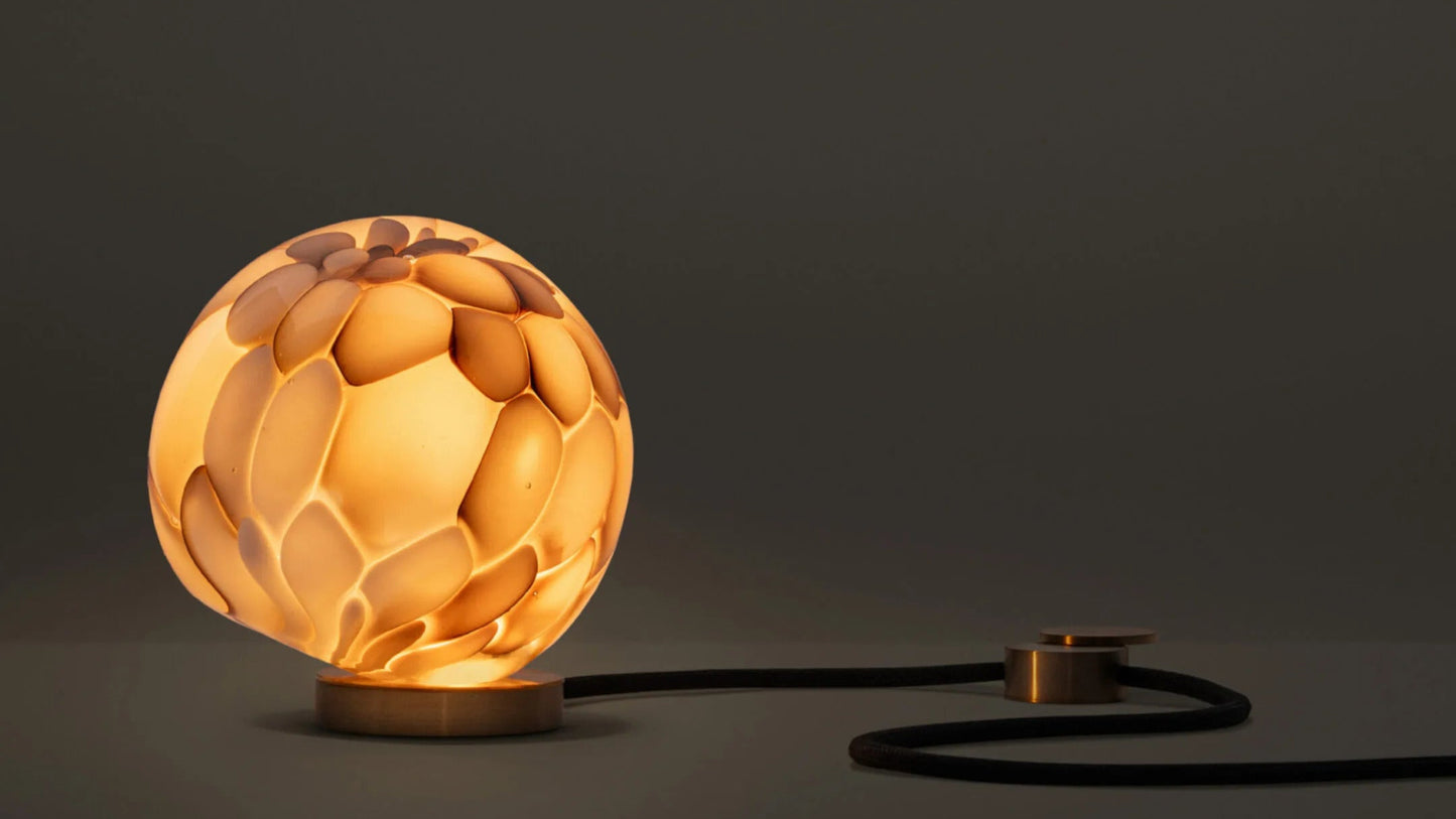 118t Table Lamp