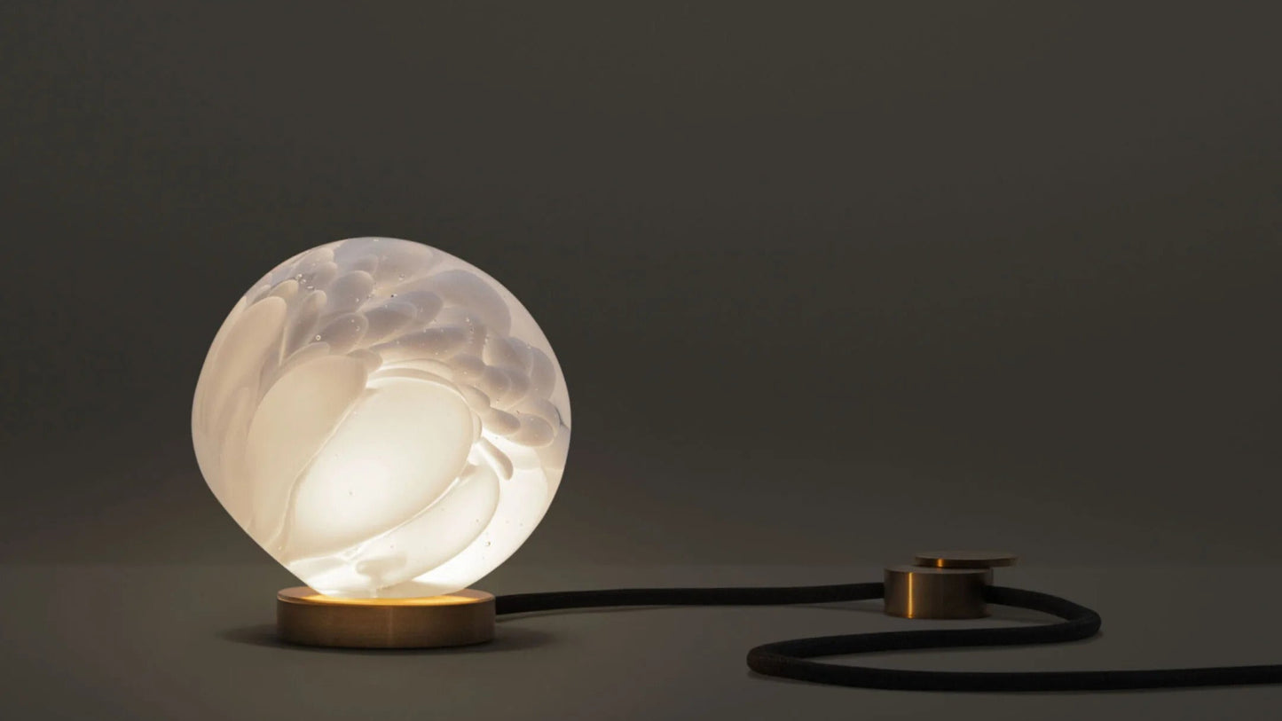 118t Table Lamp