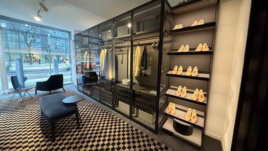 Poliform Ankleide UBIK mit Schuhregalen