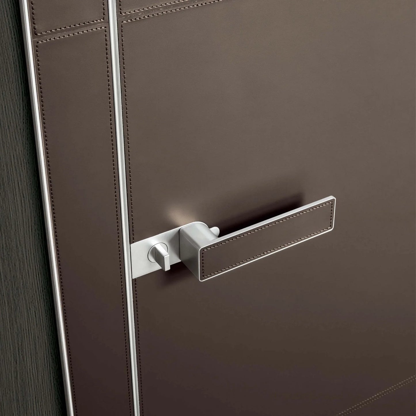 LUXOR Door System