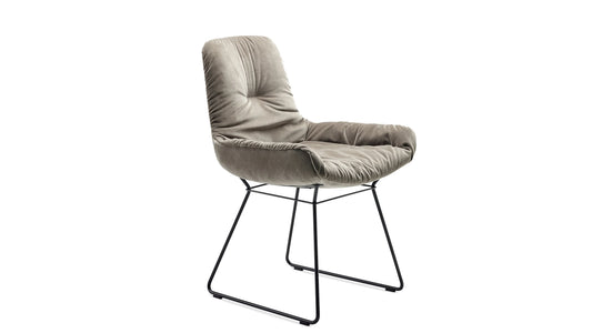 Freifrau - Leya Low Armlehnstuhl - sarto Tailored Interiors Group