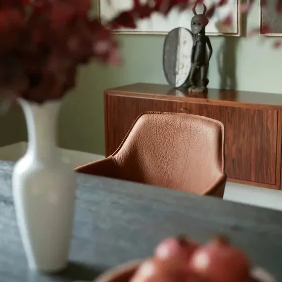 Freifrau - Grace Armlehnstuhl - sarto Tailored Interiors Group