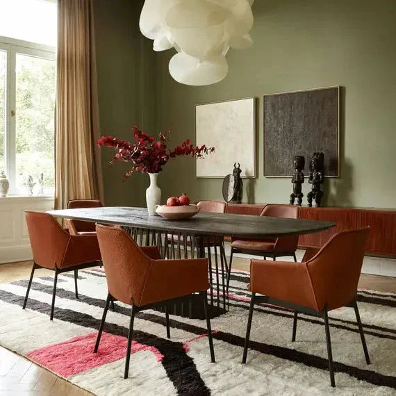 Freifrau - Grace Armlehnstuhl - sarto Tailored Interiors Group