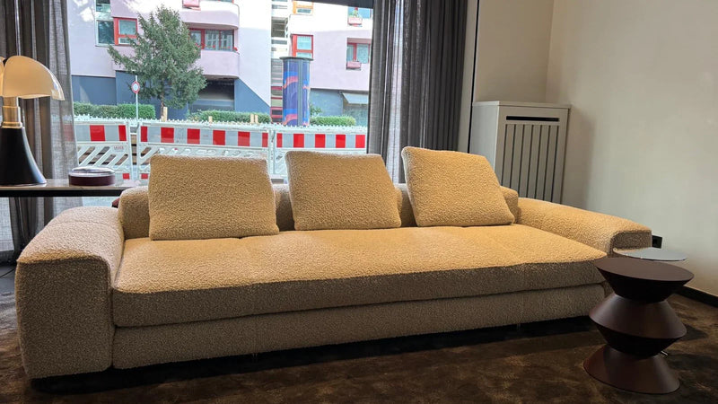 Minotti - Yves Suite Low Sofa - sarto Tailored Interiors Group