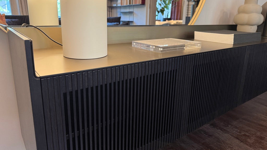 Punt Stockholm Sideboard schwarz bronze