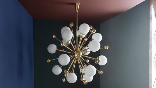 Magic Circus Éditions Chandelier 01