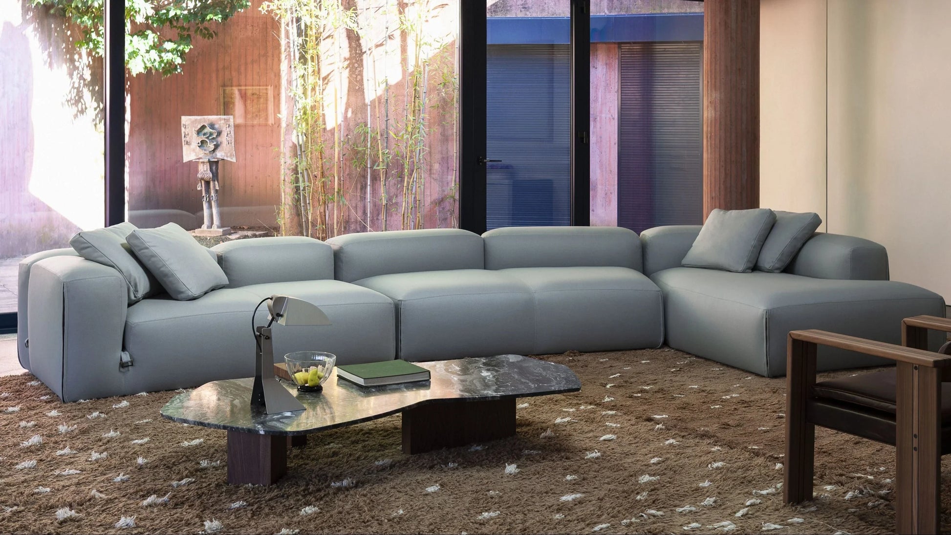 Tacchini - PietraForma Couchtisch - sarto Tailored Interiors Group